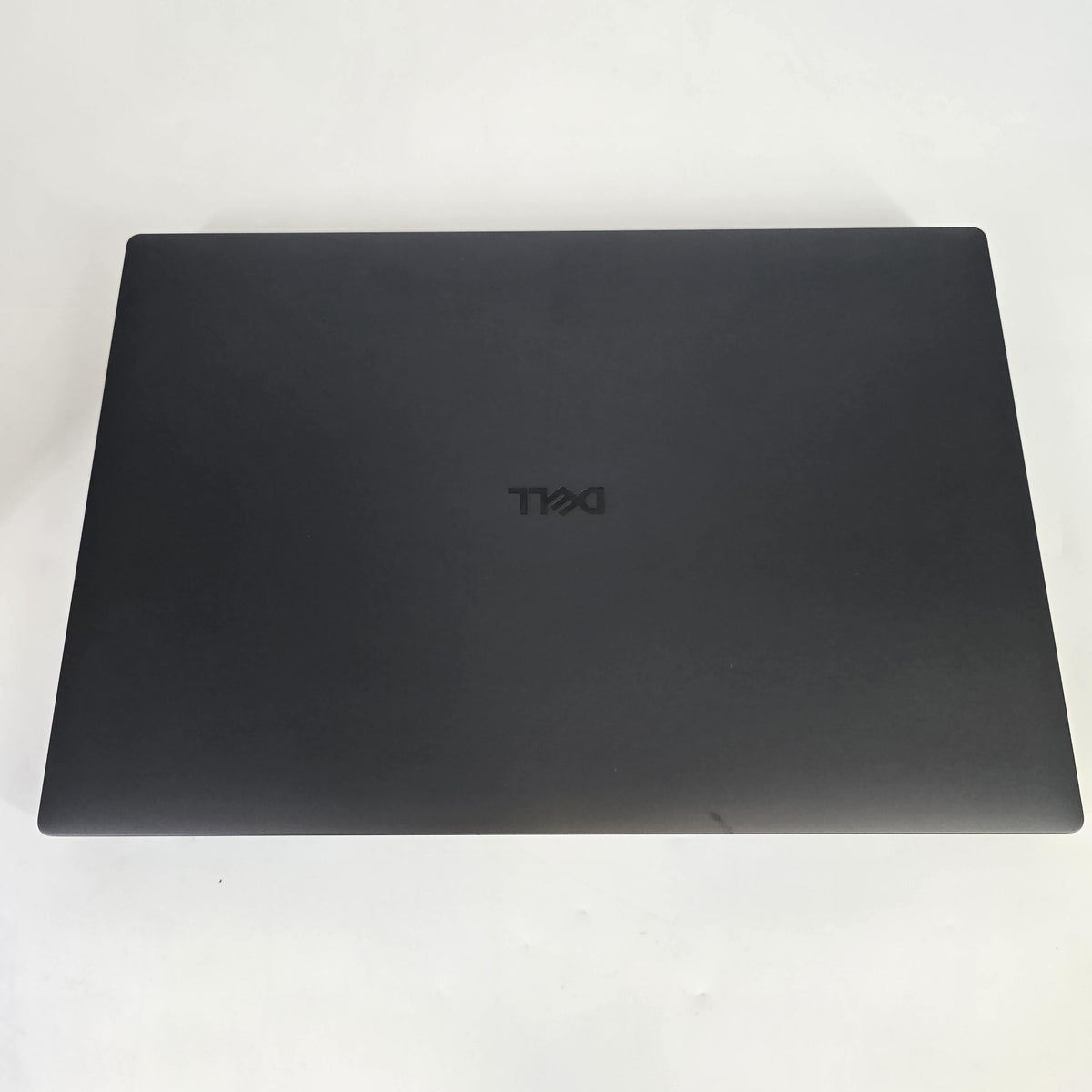 Dell Pro Max 16 Premium MA16250 Magnetite 2.9 GHz Intel Core Ultra 9 Series 2 64GB RAM 1TB Solid State Drive NVIDIA RTX PRO 3000 Blackwell 12 GB
