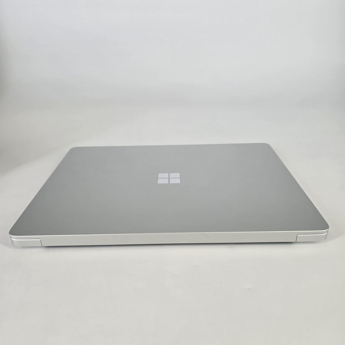 Microsoft Surface Laptop 7 13.8 Platinum WiFi 3.4 GHz Qualcomm Snapdragon X Elite 16GB RAM 512GB Solid State Drive