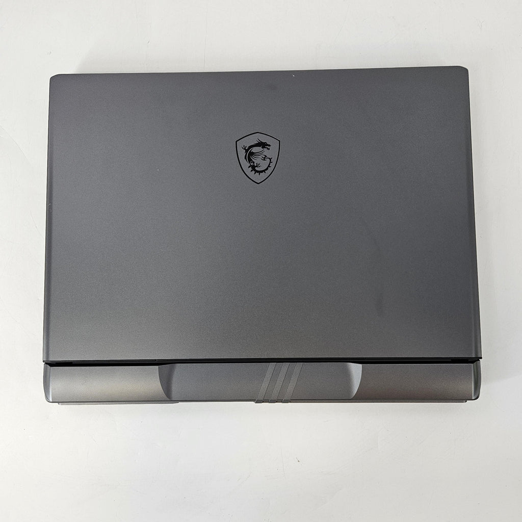 MSI Vector 17 HX 17 Gray 2.2 GHz Intel Core i9 14th Gen. 32GB RAM 1TB Solid State Drive NVIDIA GeForce RTX 4080 12 GB