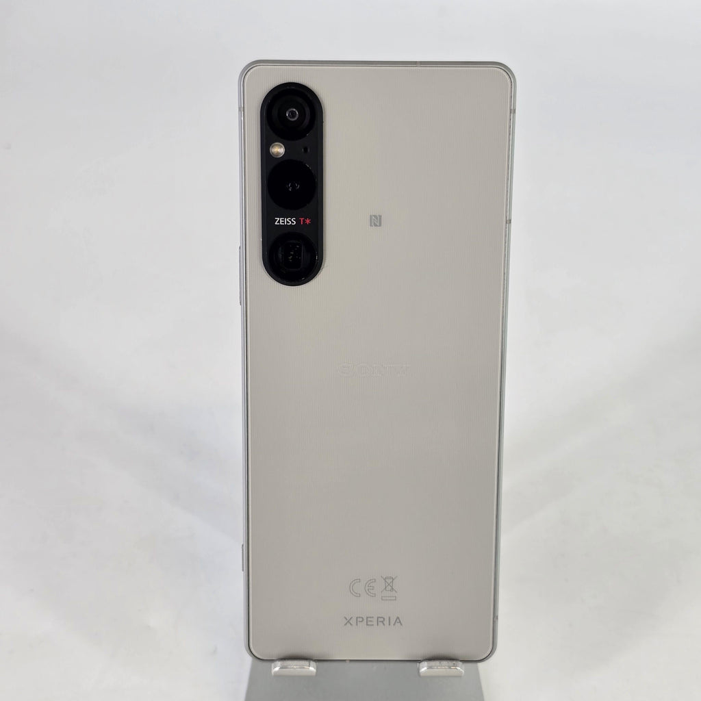 Sony Xperia 1 V 12GB RAM 256GB Silver (GSM Unlocked)