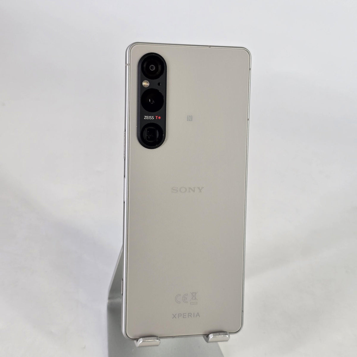 Sony Xperia 1 V 12GB RAM 256GB Silver (GSM Unlocked)