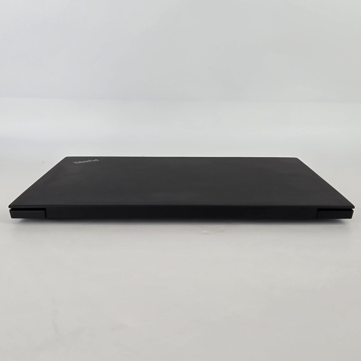 Lenovo ThinkPad P1 Gen 3 15.6 2020 Black 2.7 GHz Intel Core i7 10th Gen. 16GB RAM 512GB Solid State Drive NVIDIA Quadro T2000 4 GB