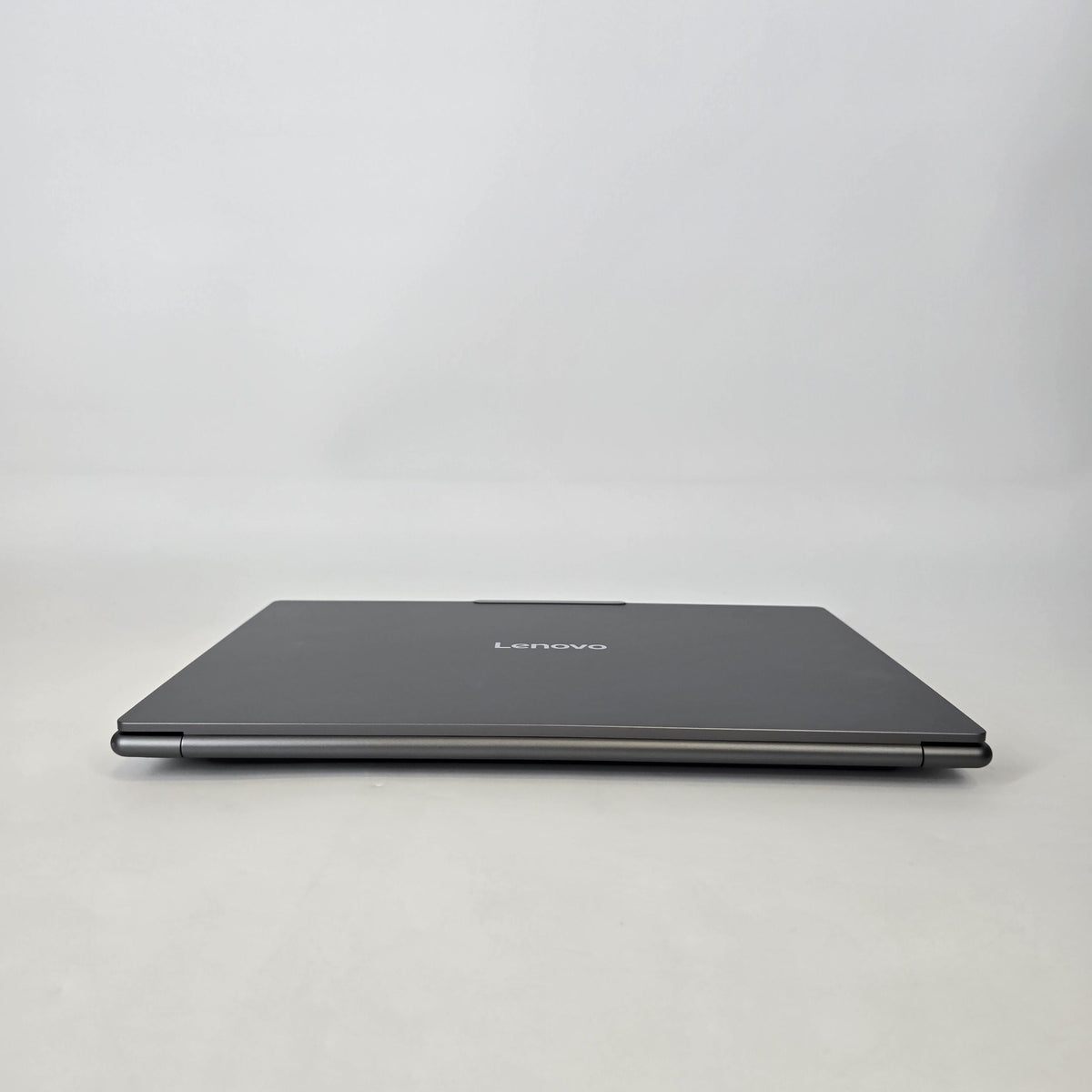 Lenovo Yoga Pro 9i 16 Gray 2.9 GHz Intel Core Ultra 9 Series 2 32GB RAM 1TB Solid State Drive NVIDIA GeForce RTX 5060 8 GB