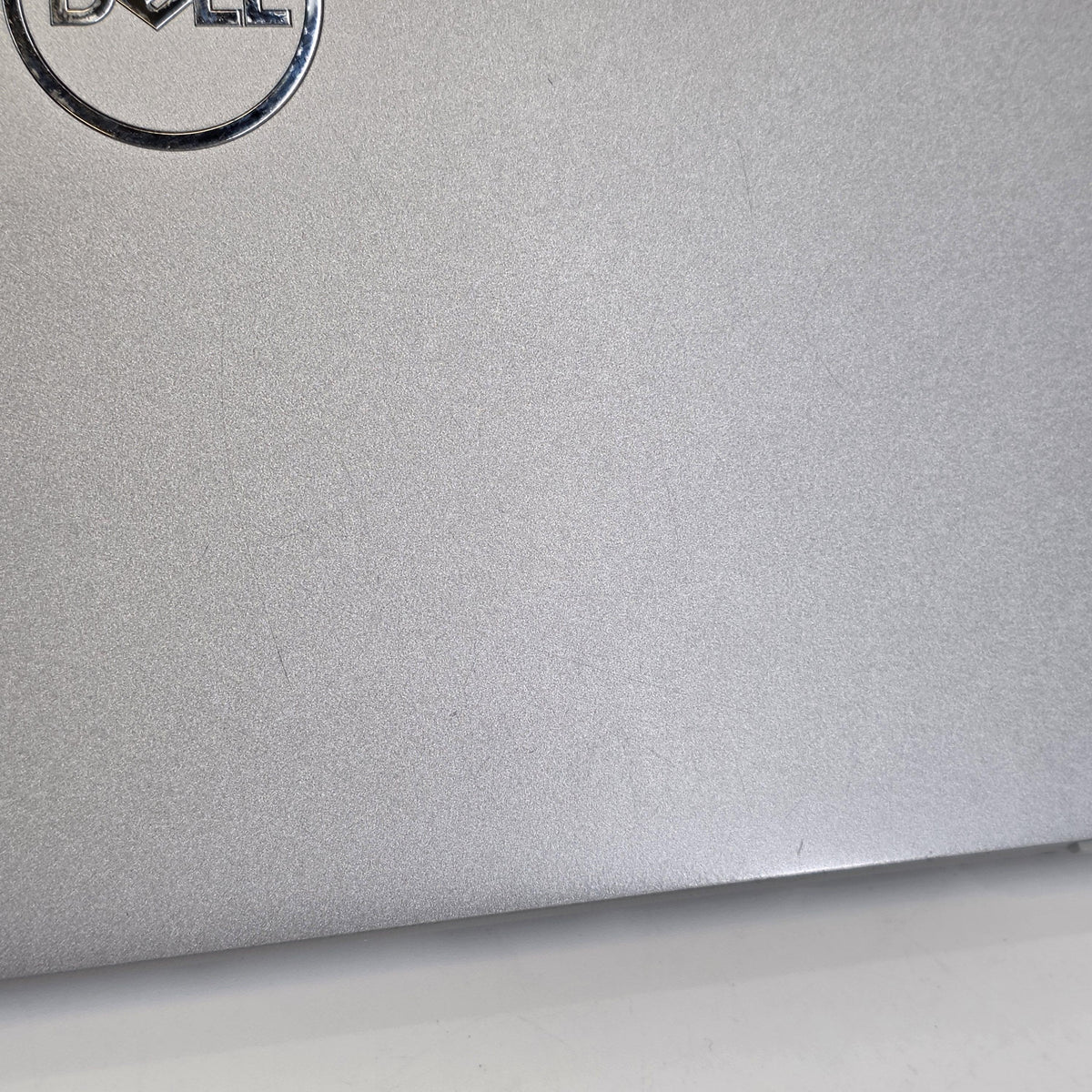 Dell Latitude 5450 14 Gray 1.7 GHz Intel Core Ultra 7 16GB RAM 512GB Solid State Drive