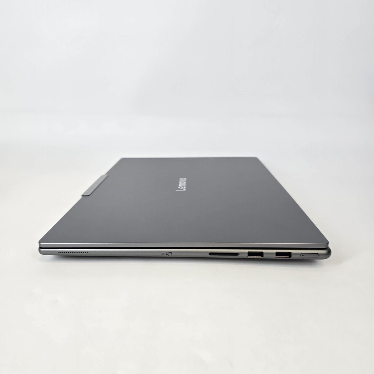 Lenovo Yoga Pro 9i 16 Gray 2.9 GHz Intel Core Ultra 9 Series 2 32GB RAM 1TB Solid State Drive NVIDIA GeForce RTX 5060 8 GB