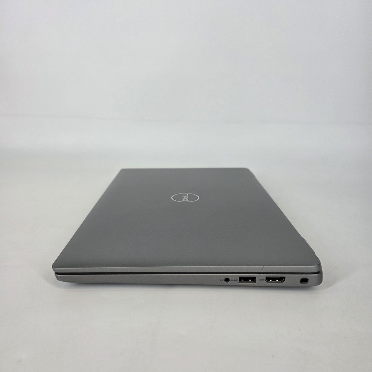 Dell Latitude 5450 14 Gray 1.7 GHz Intel Core Ultra 7 16GB RAM 512GB Solid State Drive