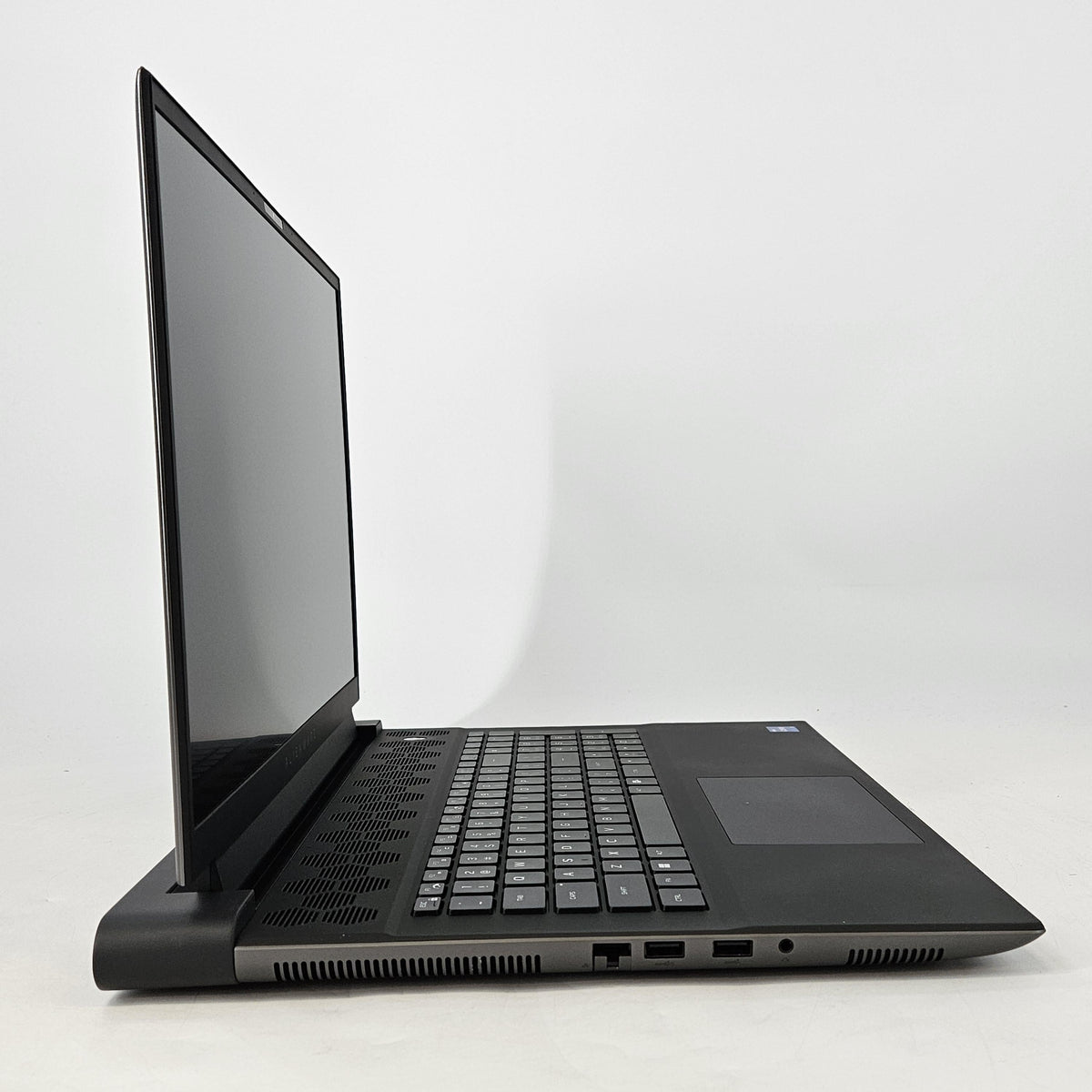 Alienware M18 R2 Black 2.2 GHz Intel Core i7 14th Gen. 16GB RAM 512GB Solid State Drive NVIDIA GeForce RTX 4060 8 GB