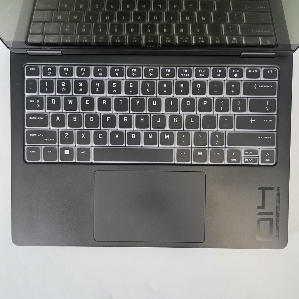 HP Omen Transcend 14 Black 3.8 GHz Intel Core Ultra 7 16GB RAM 1TB Solid State Drive NVIDIA GeForce RTX 4060 8 GB