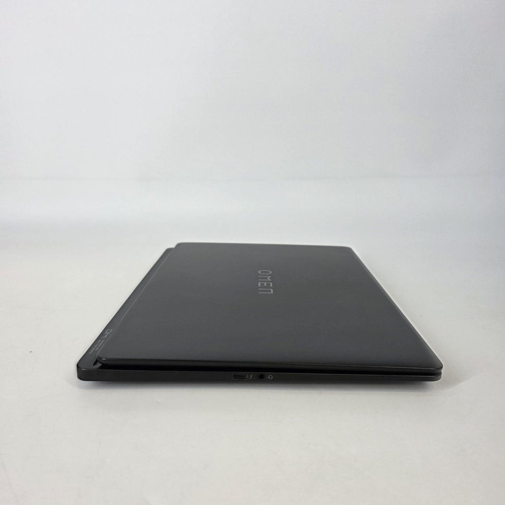 HP Omen Transcend 14 Black 3.8 GHz Intel Core Ultra 7 16GB RAM 1TB Solid State Drive NVIDIA GeForce RTX 4060 8 GB