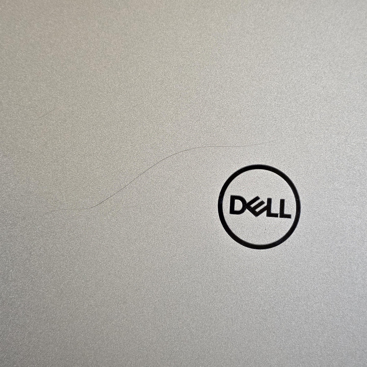 Dell Latitude 7450 14 Gray 3.8 GHz Intel Core Ultra 7 32GB RAM 256GB Solid State Drive