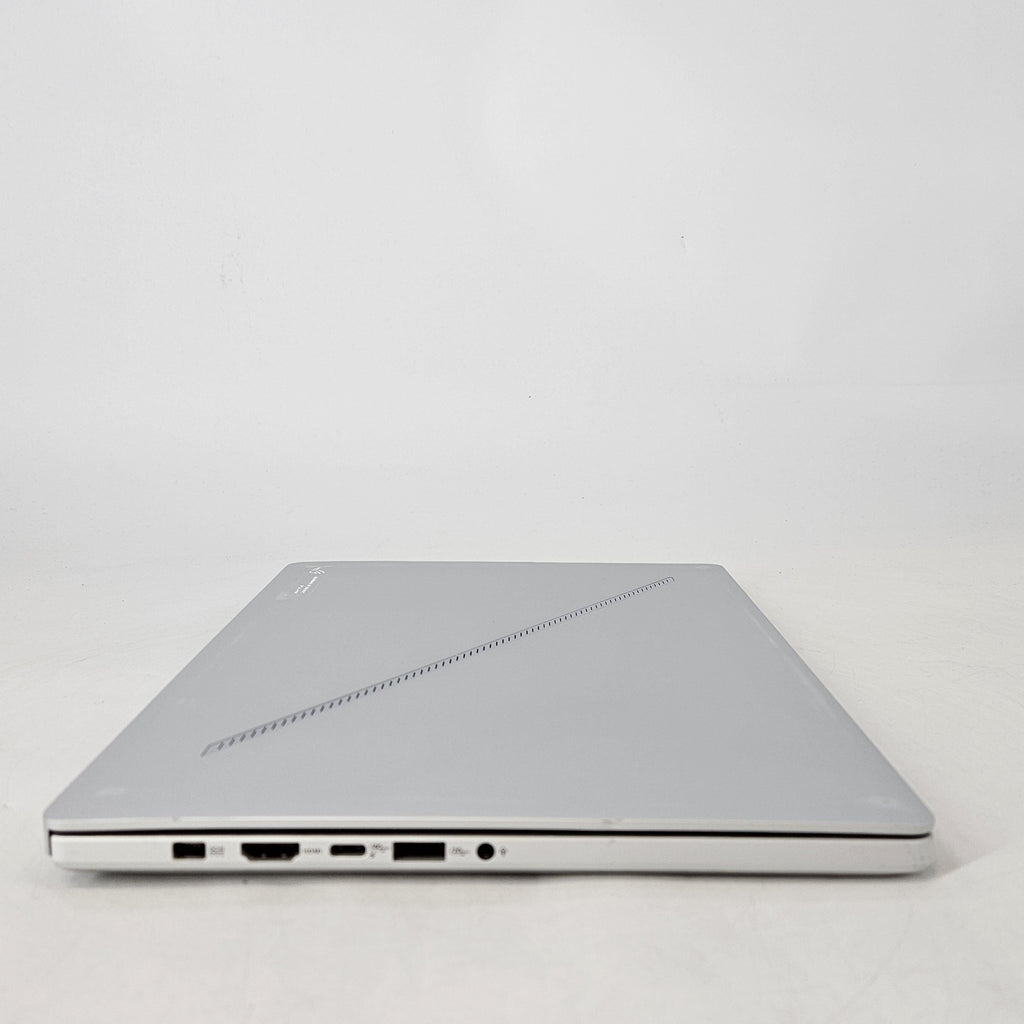 ROG Zephyrus G14 GA403 14 White 4.0 GHz AMD Ryzen 9 8945HS 16GB RAM 1TB Solid State Drive NVIDIA GeForce RTX 4060 8 GB