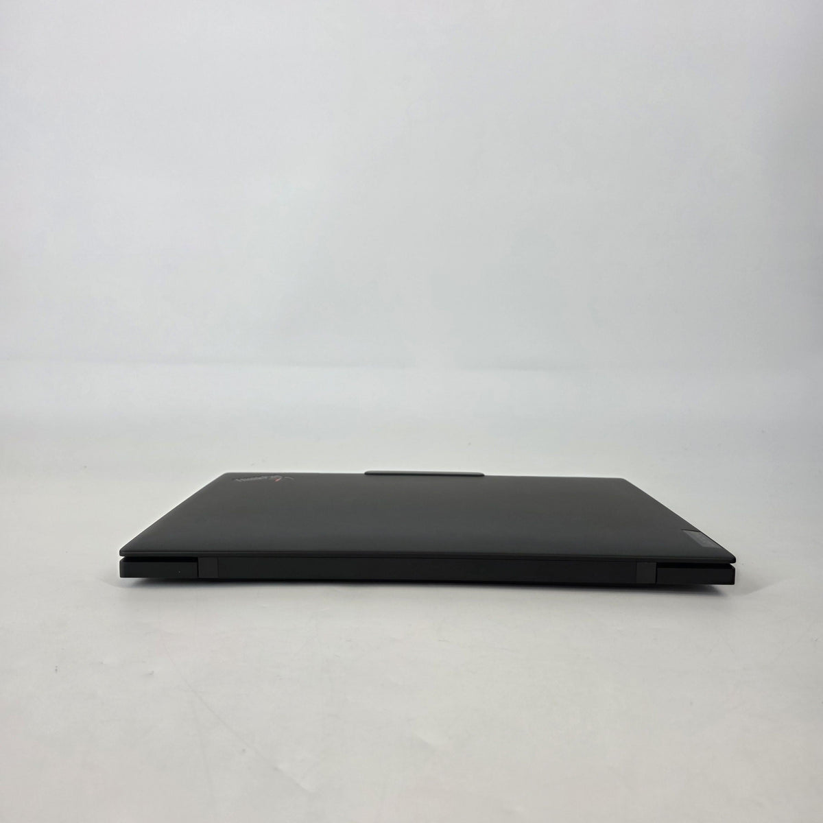 Lenovo ThinkPad X1 Carbon Gen 14 14 Gray 2.0 GHz Intel Core Ultra 7 Series 2 32GB RAM 1TB Solid State Drive