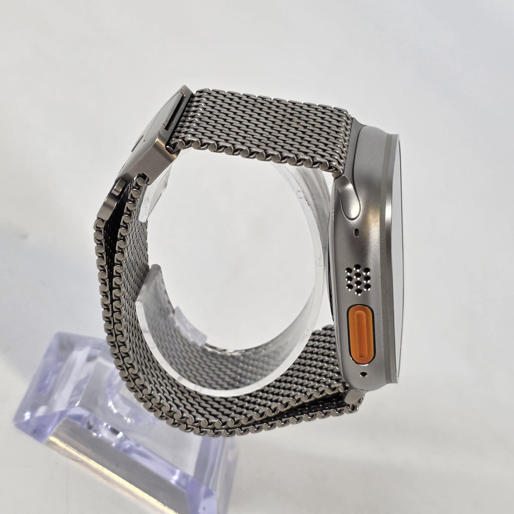 Apple Watch (Ultra 2) 49mm Natural Unlocked 64GB