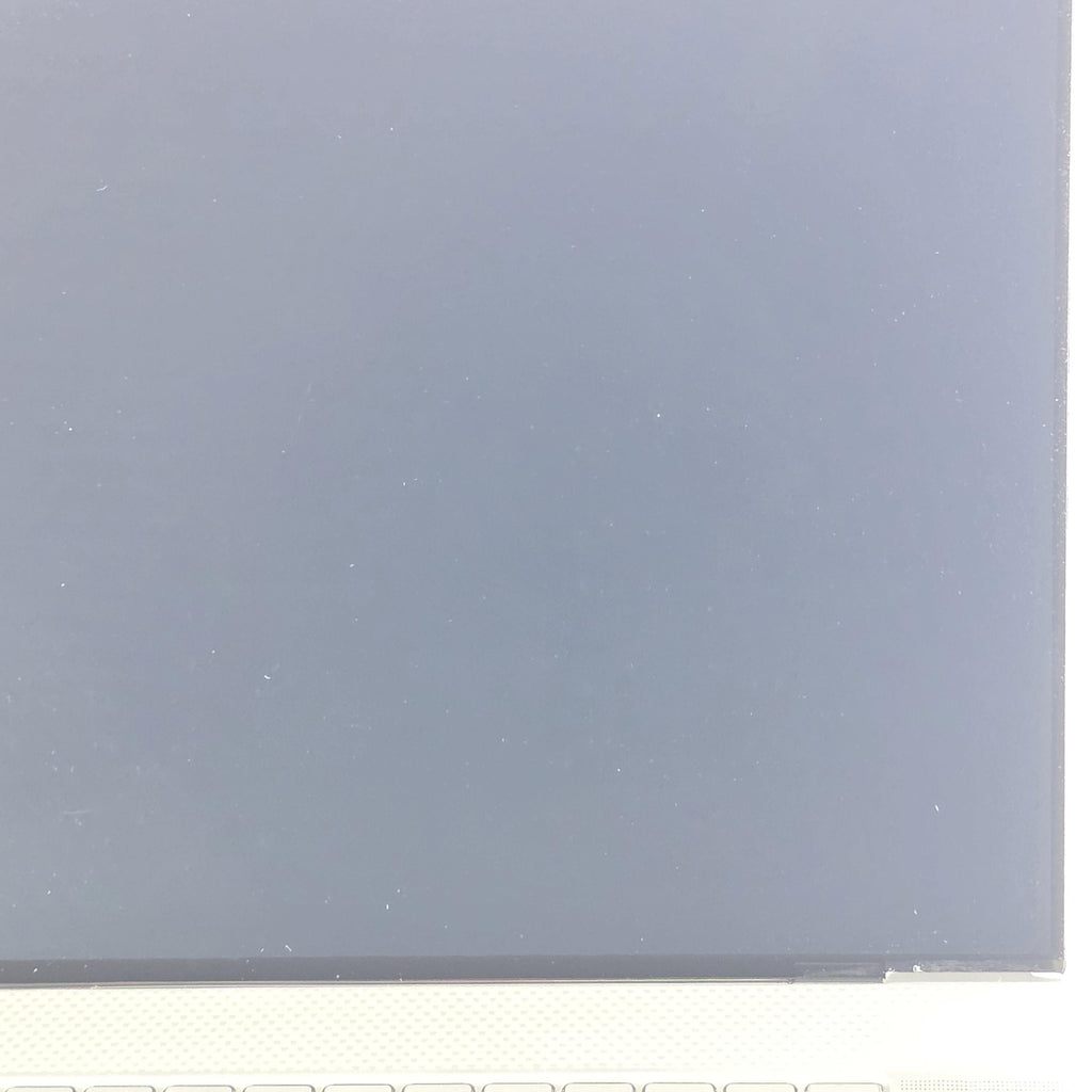 Dell XPS 17 9700 Silver 2.3 GHz Intel Core i7 10th Gen. 32GB RAM 1TB Solid State Drive NVIDIA GeForce RTX 2060 6 GB