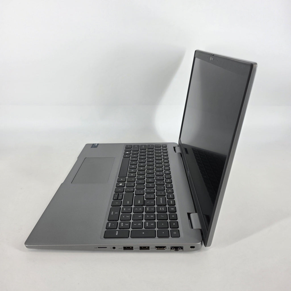 Dell Latitude 5550 15.6 Gray 1.7 GHz Intel Core Ultra 7 32GB RAM 512GB Solid State Drive