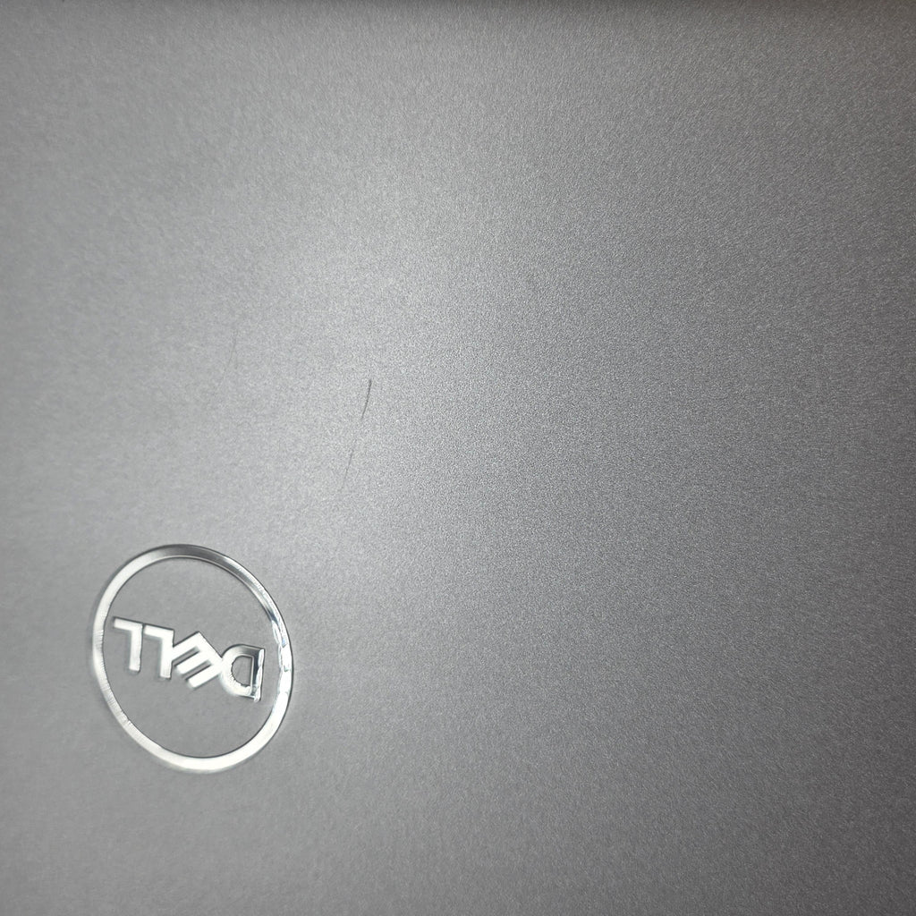 Dell Latitude 5550 15.6 Gray 1.7 GHz Intel Core Ultra 7 32GB RAM 512GB Solid State Drive