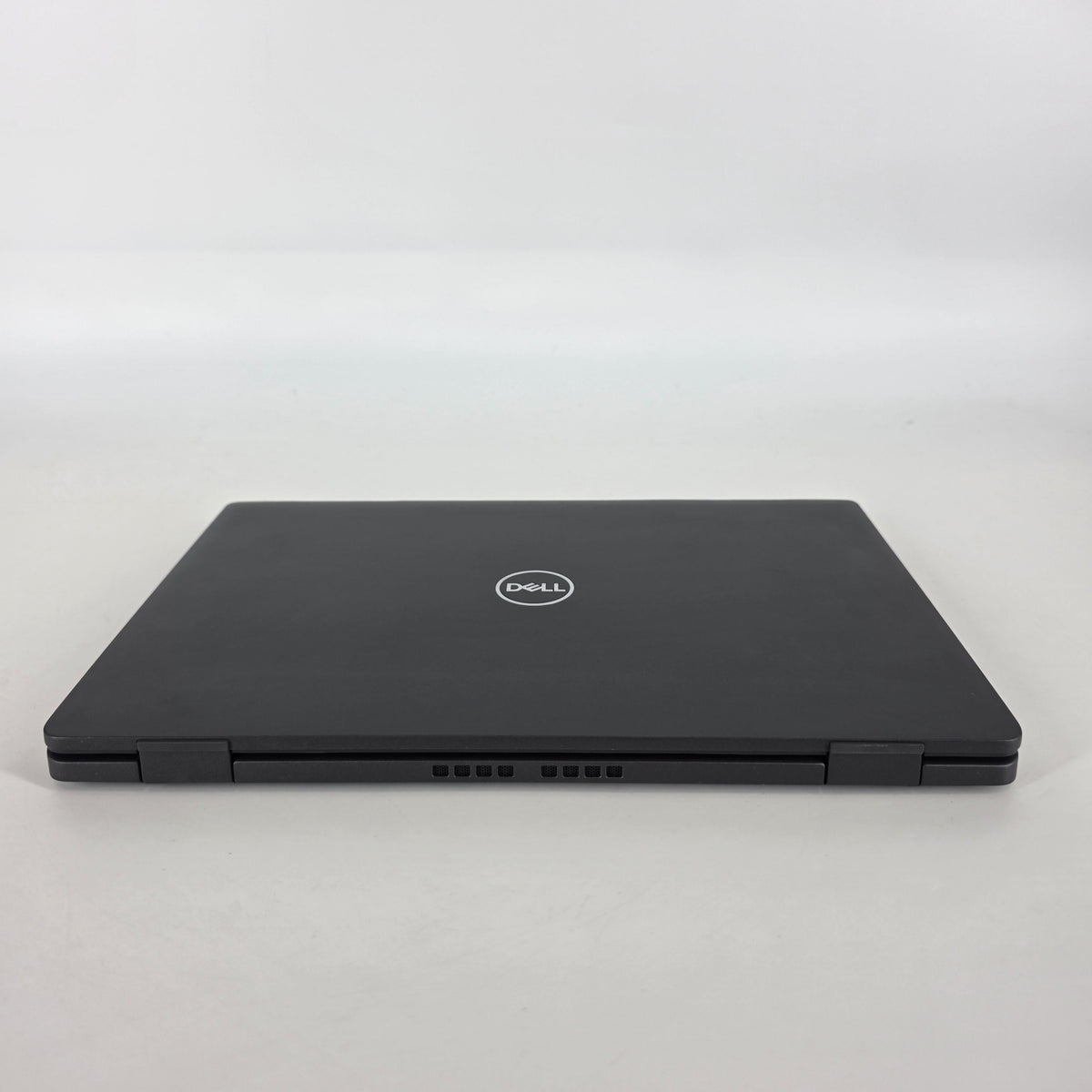 Dell Latitude 7330 13.3 Gray 1.8 GHz Intel Core i7 12th Gen. 16GB RAM 256GB Solid State Drive