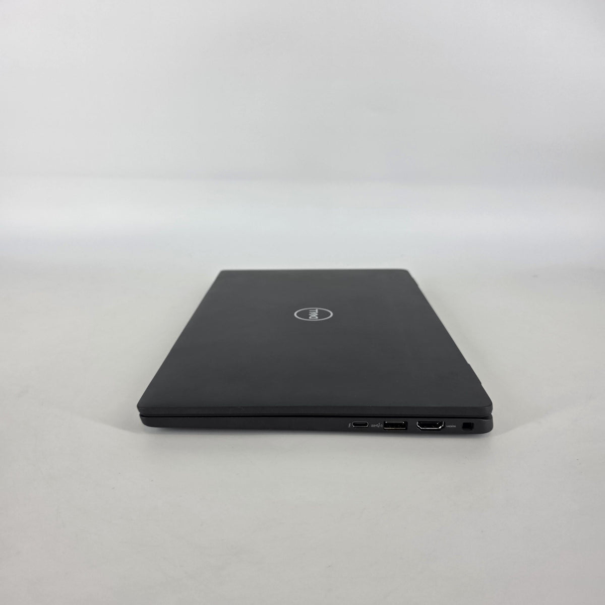 Dell Latitude 7330 13.3 Gray 1.8 GHz Intel Core i7 12th Gen. 16GB RAM 256GB Solid State Drive