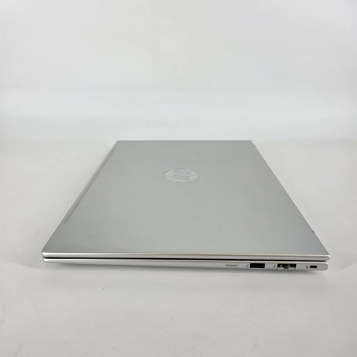 HP ProBook 460 G11 16 Silver 3.0 GHz Intel Core Ultra 7 32GB RAM 1TB Solid State Drive