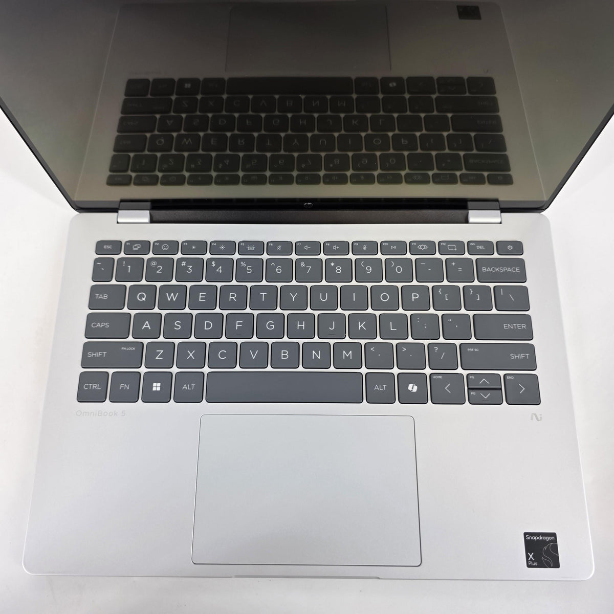 HP OmniBook 5 14 Glacier Silver 3.2 GHz Qualcomm Snapdragon X Plus 32GB RAM 1TB Solid State Drive