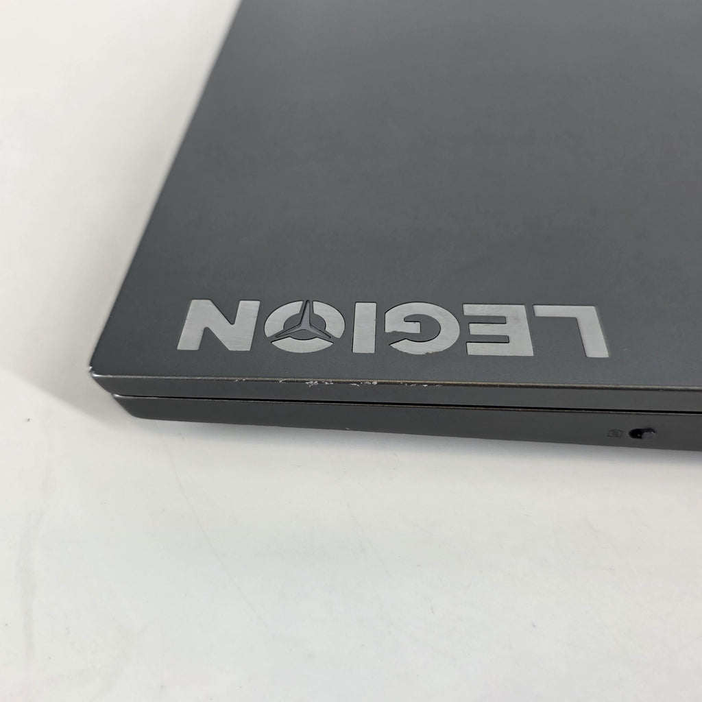 Lenovo Legion 7i 16 Gray 2.3 GHz Intel Core i7 11th Gen. 32GB RAM 1TB Solid State Drive NVIDIA GeForce RTX 3070 8 GB