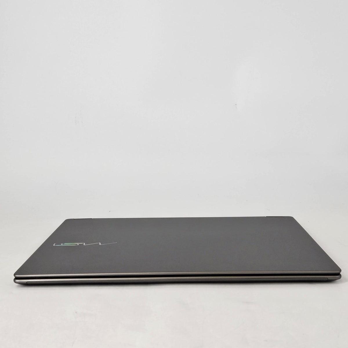 MSI Prestige 16 Flip AI+ Intel Core Ultra X9 Series 3 32GB RAM 1TB Solid State Drive
