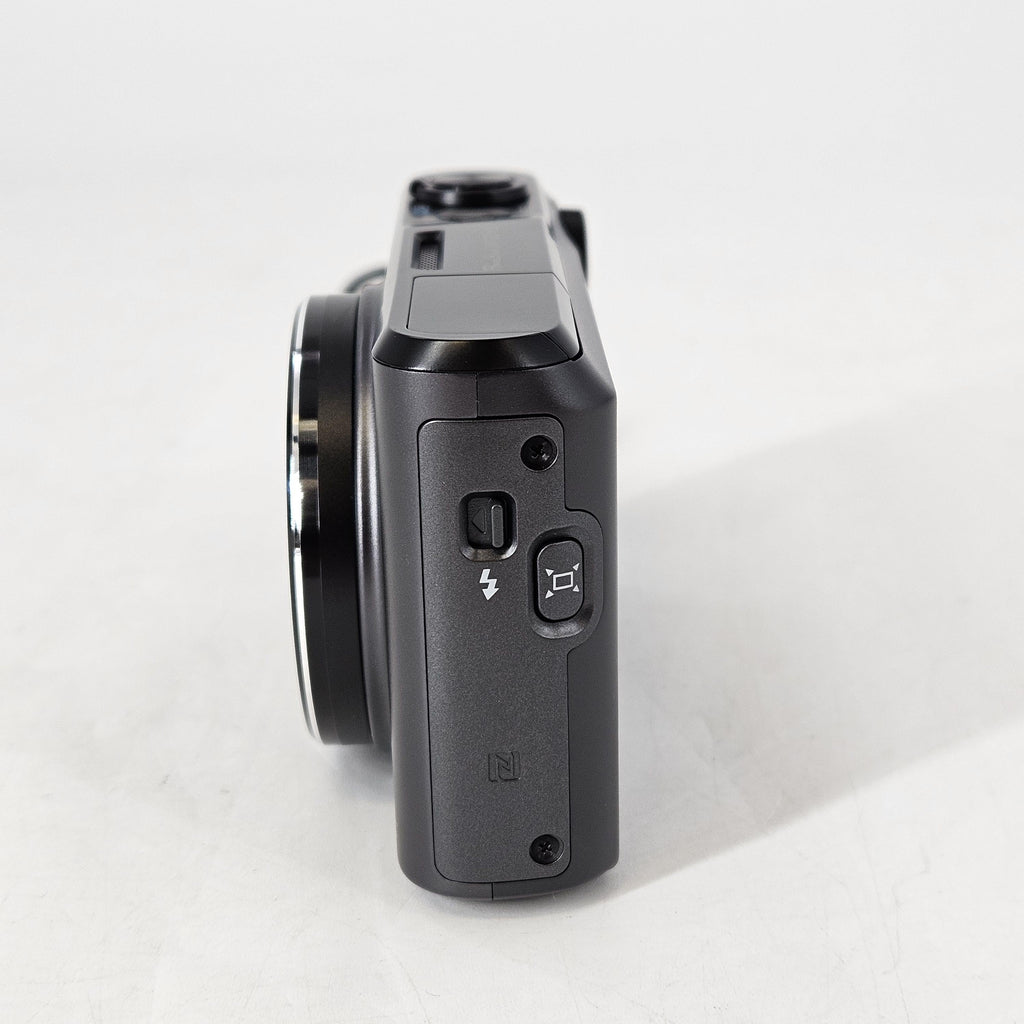 Canon PowerShot SX720HS