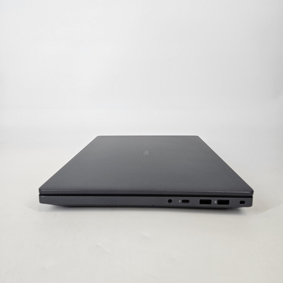 Dell Pro Max 16 Plus MB16250 Magnetite 2.6 GHz Intel Core Ultra 7 Series 2 64GB RAM 256GB Solid State Drive NVIDIA RTX PRO 2000 Blackwell 8 GB