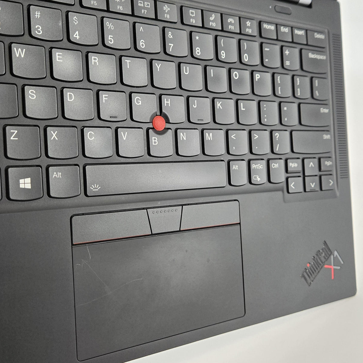 Lenovo ThinkPad X1 Carbon Gen 9 14 Black 2.8 GHz Intel Core i7 11th Gen. 16GB RAM 512GB Solid State Drive