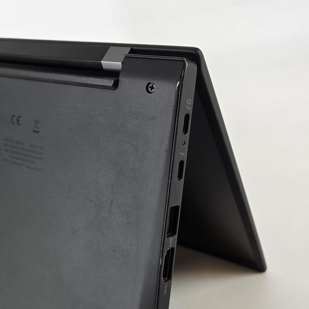 Lenovo ThinkPad X1 Carbon Gen 9 14 Black 2.8 GHz Intel Core i7 11th Gen. 16GB RAM 512GB Solid State Drive
