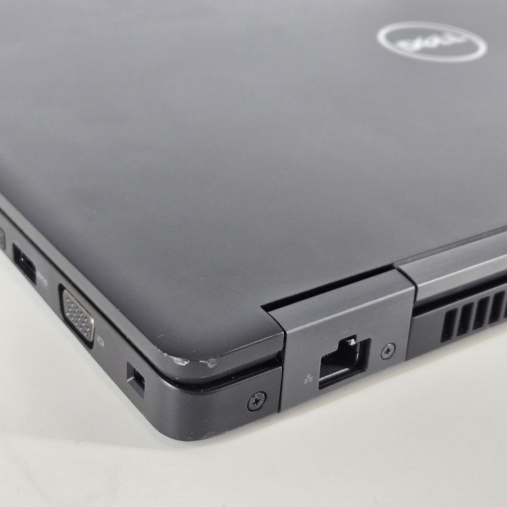 Dell Precision 3520 15.6 Black 2.8 GHz Intel Core i5 7th Gen. 16GB RAM 512GB Solid State Drive NVIDIA Quadro M620 2 GB
