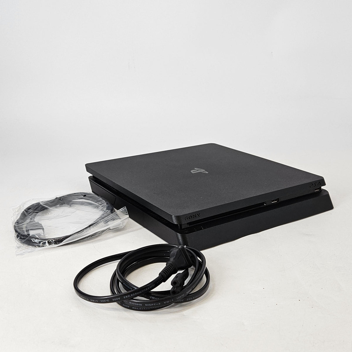 Sony PlayStation 4 Slim Black 1TB