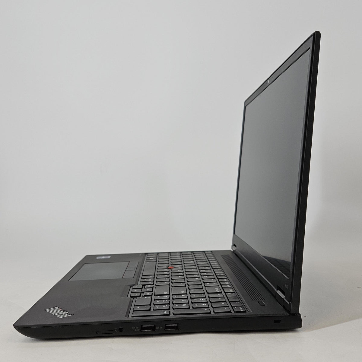 Lenovo ThinkPad P16v Gen 1 Black 2.5 GHz Intel Core i7 13th Gen. 32GB RAM 1TB Solid State Drive NVIDIA RTX A500 4 GB