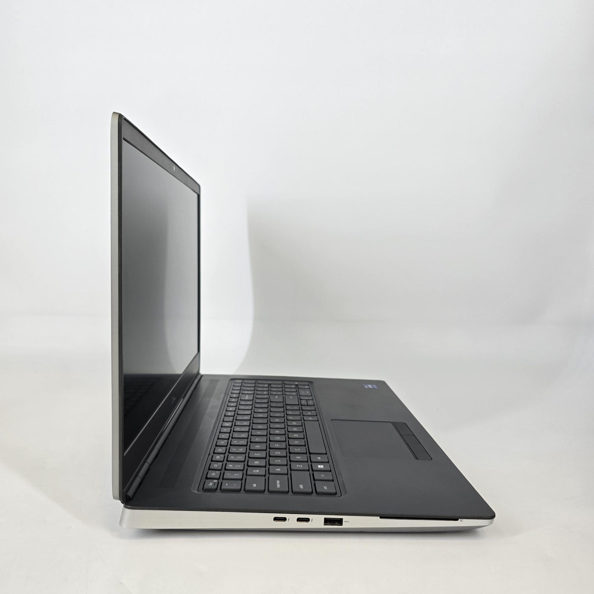 Precision 7760 17.3 Gray 2.6 GHz Intel Core i9 11th Gen. 64GB RAM 1TB Solid State Drive NVIDIA RTX A4000 8 GB