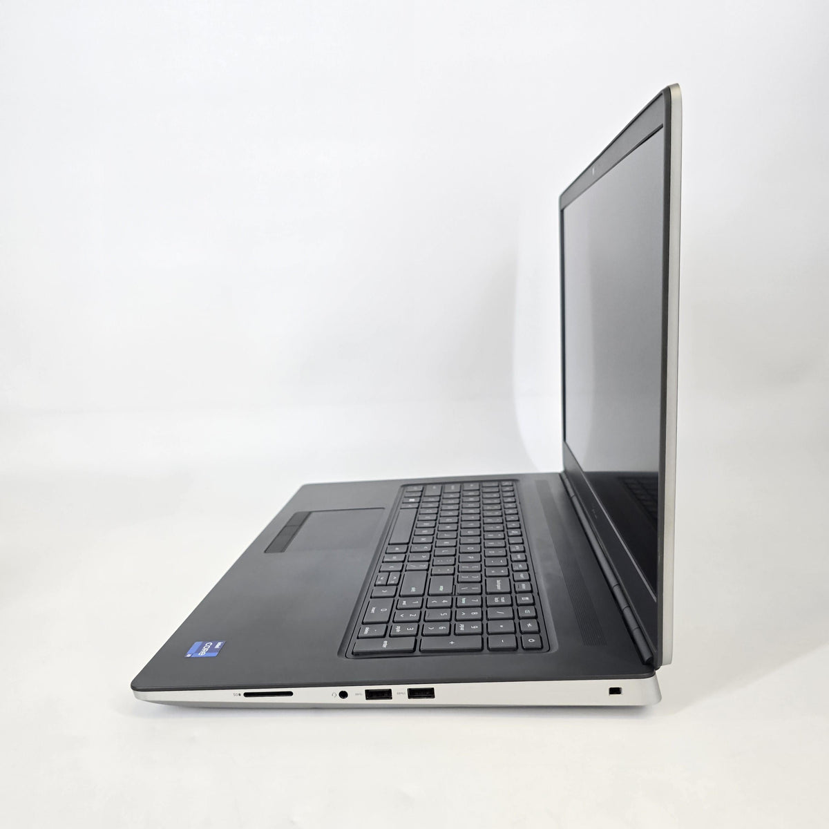 Precision 7760 17.3 Gray 2.6 GHz Intel Core i9 11th Gen. 64GB RAM 1TB Solid State Drive NVIDIA RTX A4000 8 GB