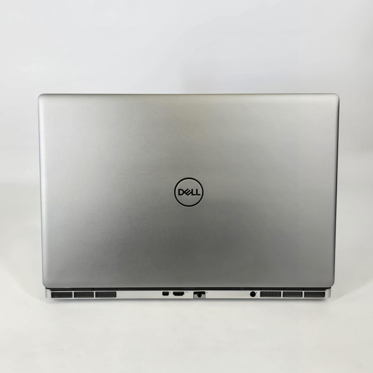 Precision 7760 17.3 Gray 2.6 GHz Intel Core i9 11th Gen. 64GB RAM 1TB Solid State Drive NVIDIA RTX A4000 8 GB
