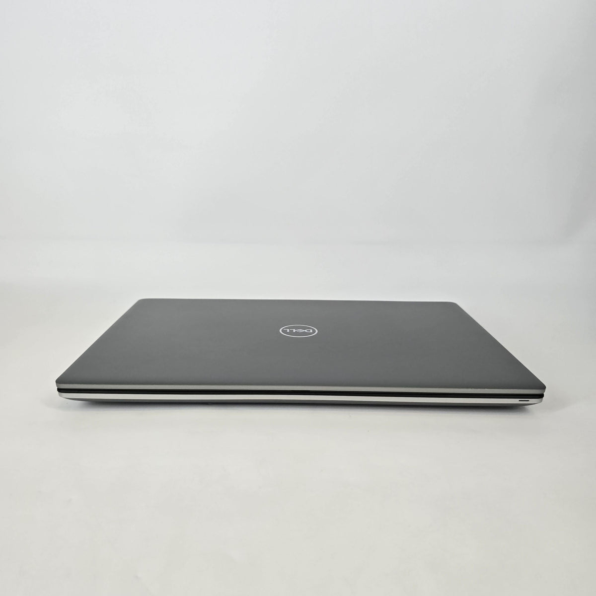 Precision 7760 17.3 Gray 2.6 GHz Intel Core i9 11th Gen. 64GB RAM 1TB Solid State Drive NVIDIA RTX A4000 8 GB