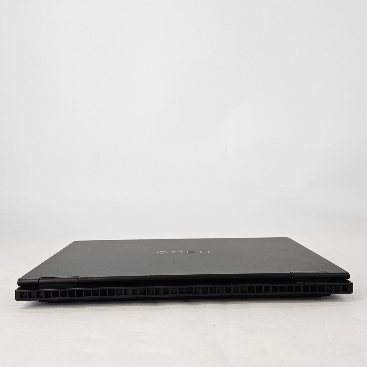 HP Omen 16 Black 2.1 GHz Intel Core i5 13th Gen. 16GB RAM 512GB Solid State Drive NVIDIA GeForce RTX 4050 6 GB