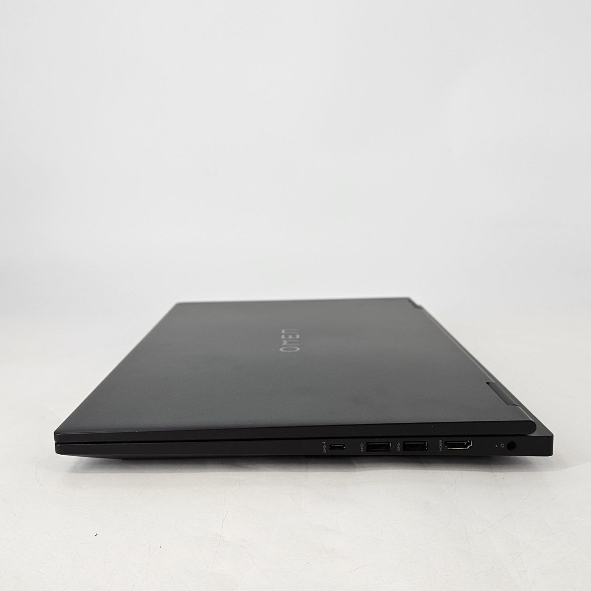 HP Omen 16 Black 2.1 GHz Intel Core i5 13th Gen. 16GB RAM 512GB Solid State Drive NVIDIA GeForce RTX 4050 6 GB