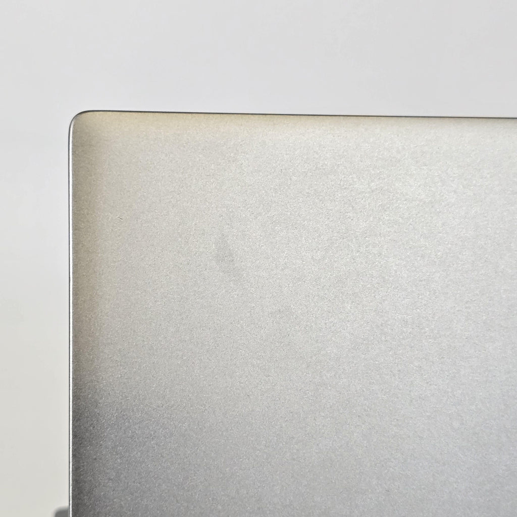 Latitude 7440 14 Gray 1.9 GHz Intel Core i7 13th Gen. 32GB RAM 256GB Solid State Drive