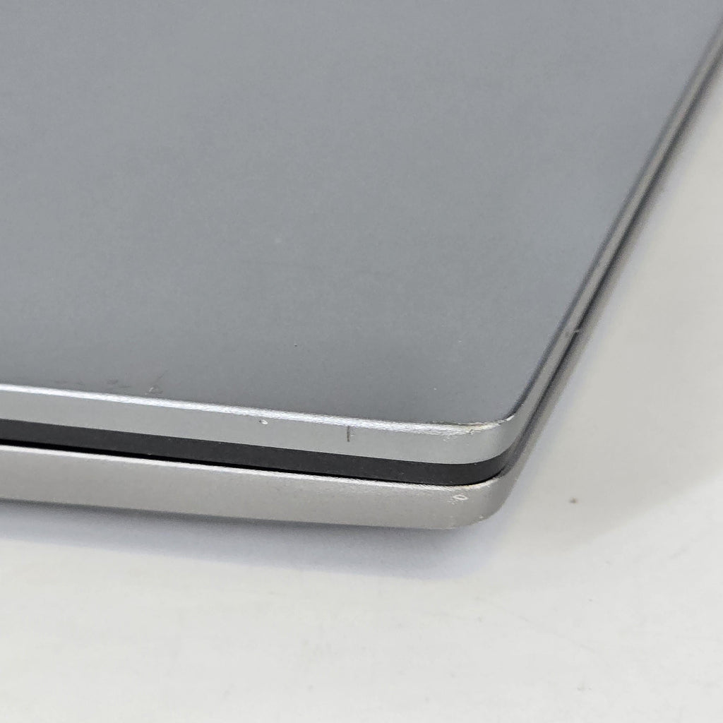 Latitude 7440 14 Gray 1.9 GHz Intel Core i7 13th Gen. 32GB RAM 256GB Solid State Drive