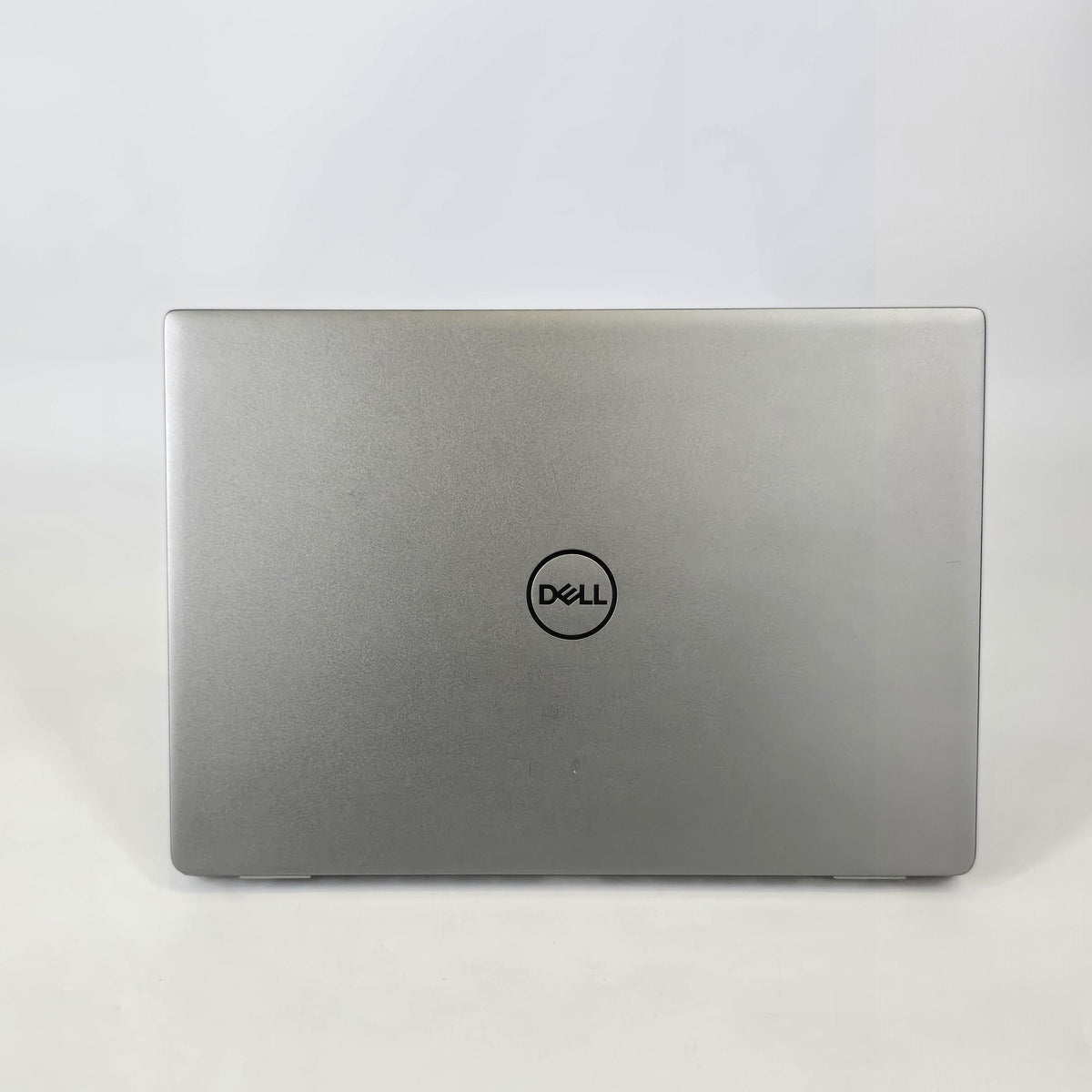 Latitude 7450 14 Gray 3.8 GHz Intel Core Ultra 7 32GB RAM 256GB Solid State Drive
