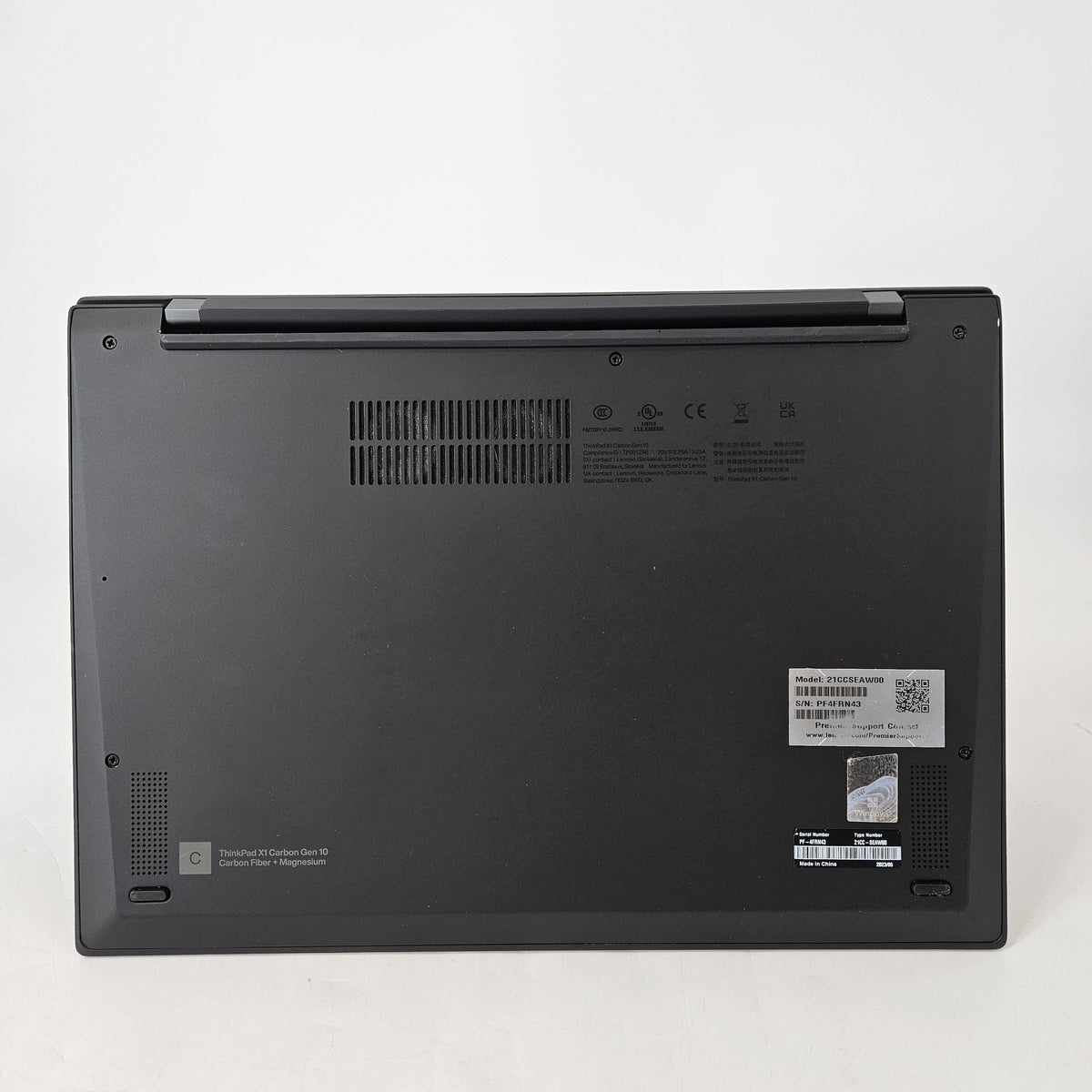 Lenovo ThinkPad X1 Carbon Gen 10 14 Black 1.8 GHz Intel Core i7 12th Gen. 32GB RAM 512GB Solid State Drive