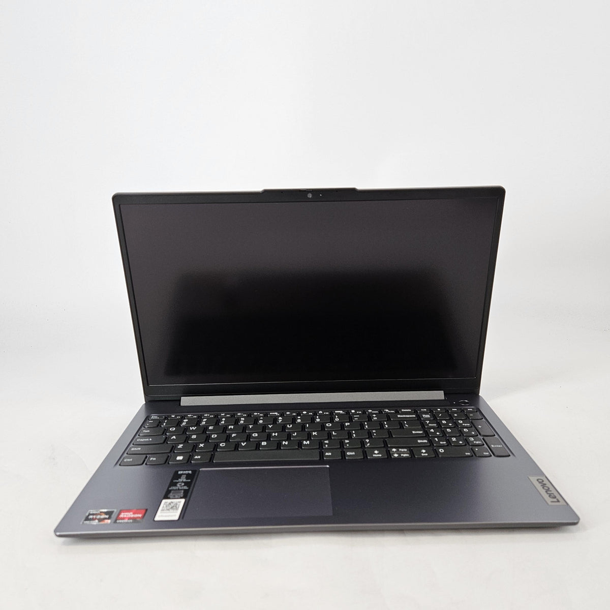 Lenovo IdeaPad Slim 3 15.6 Arctic Grey 2.0 GHz AMD Ryzen 7 5825U 16GB RAM 512GB Solid State Drive
