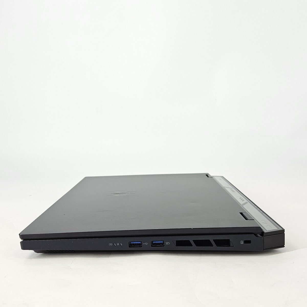 Acer Predator Helios Neo 16 16 Blue 2.2 GHz Intel Core i9 14th Gen. 16GB RAM 1TB Solid State Drive NVIDIA GeForce RTX 4060 8 GB