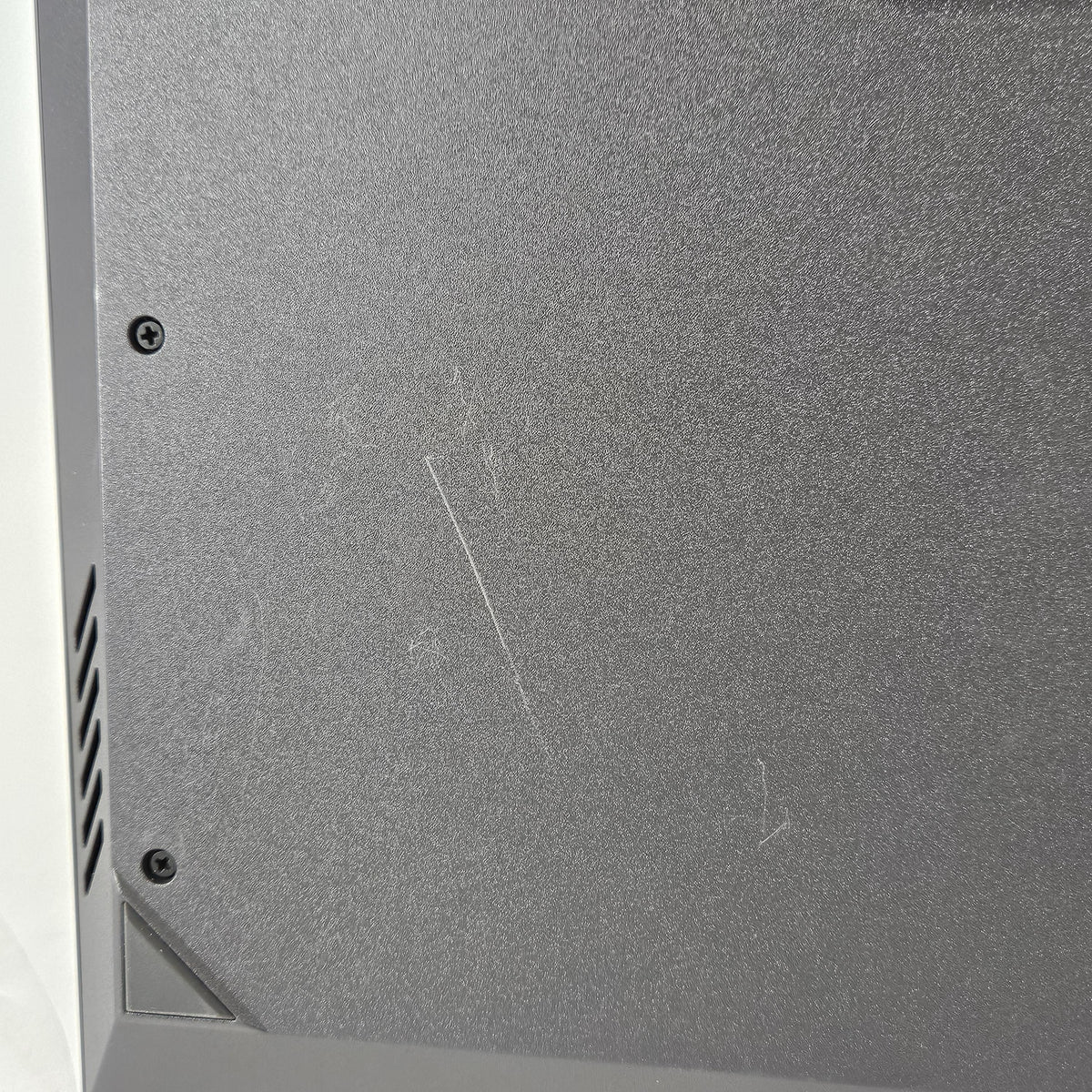 Dell G15 5535 15.6 Gray 4.3 GHz AMD Ryzen 5 7640HS 16GB RAM 1TB Solid State Drive NVIDIA GeForce RTX 3050 6 GB
