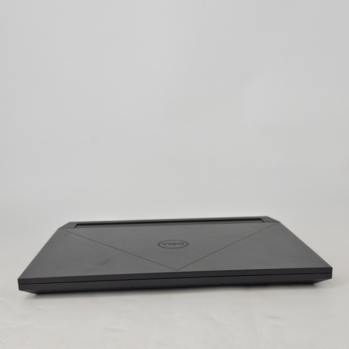Dell G15 5535 15.6 Gray 4.3 GHz AMD Ryzen 5 7640HS 16GB RAM 1TB Solid State Drive NVIDIA GeForce RTX 3050 6 GB