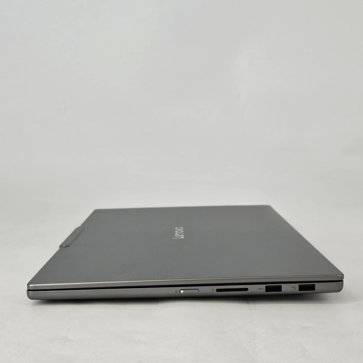 Lenovo IdeaPad Pro 5i 16 Arctic Grey 2.0 GHz Intel Core Ultra 7 Series 2 16GB RAM 1TB Solid State Drive NVIDIA GeForce RTX 5050 8 GB