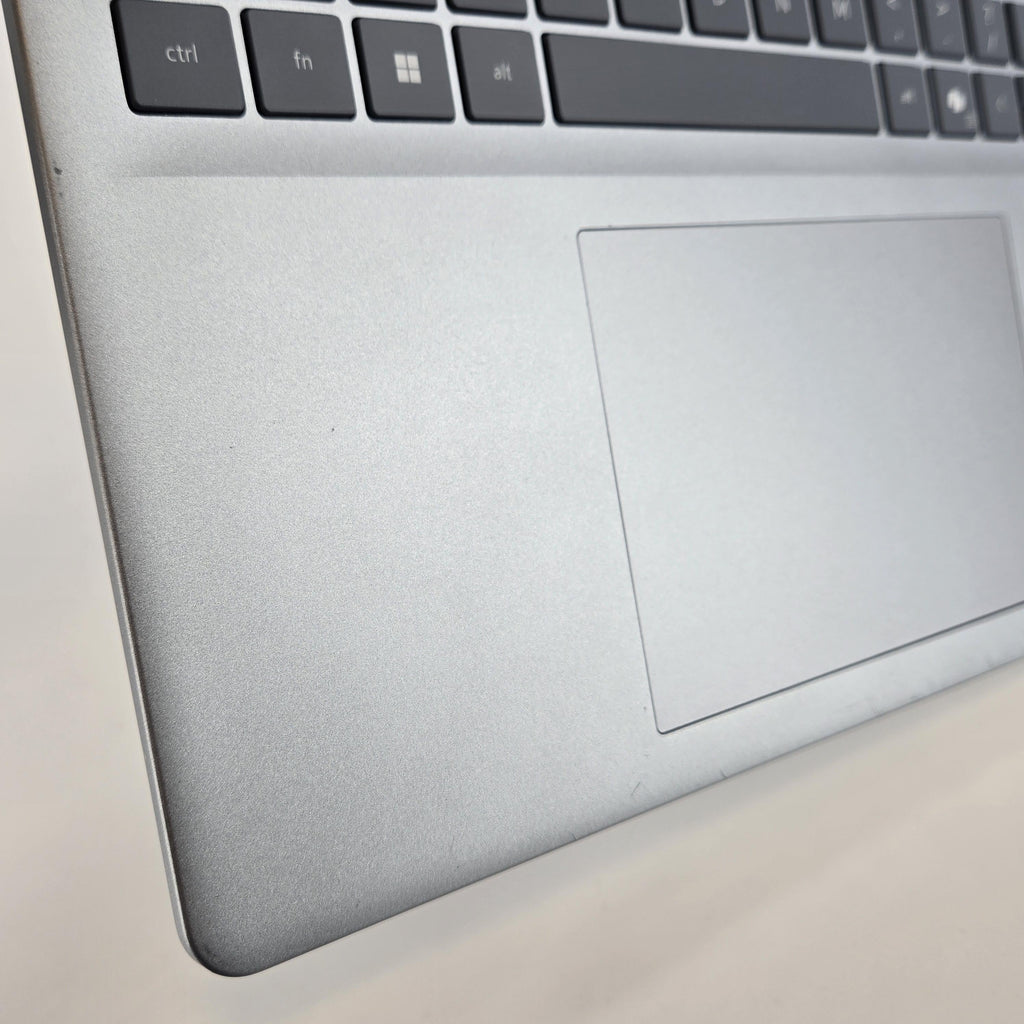 Dell 16 Plus (2-in-1) DB06250 Silver 2.2 GHz Intel Core Ultra 7 Series 2 16GB RAM 1TB Solid State Drive
