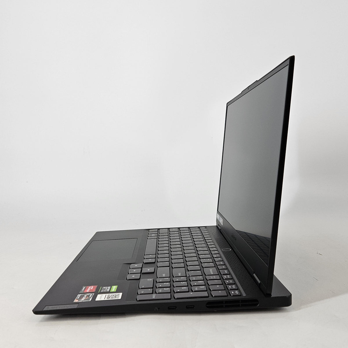 Lenovo Legion Slim 7 15.6 Black 3.3 GHz AMD Ryzen 9 5900HX 16GB RAM 1TB Solid State Drive NVIDIA GeForce RTX 3050 Ti 4 GB
